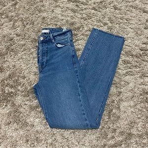 Zara High Waist Jean
